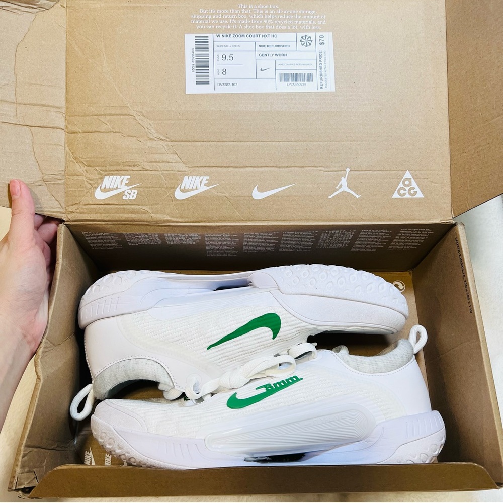 Nike Court Zoom NXT Womens Tennis Shoe White/ Kelly Green
